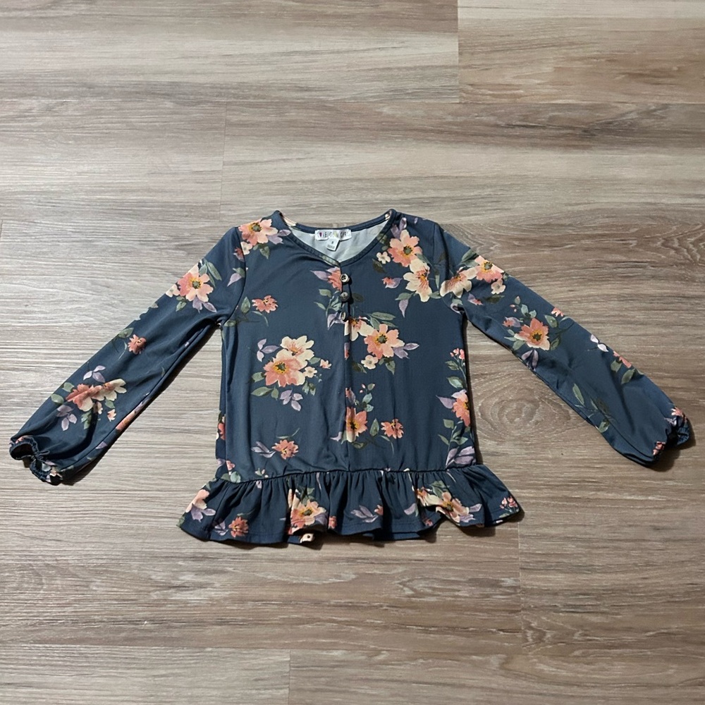 Love Glam Girl | Dusty Blue Floral Tunic